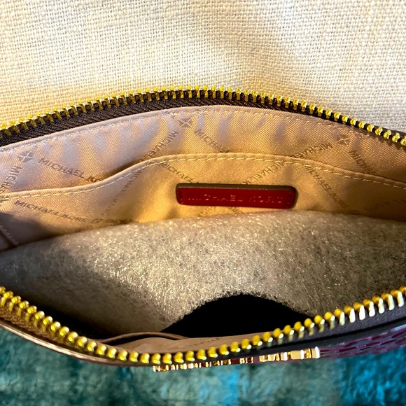 Michael Kors Wristlet - Picture 5 of 5